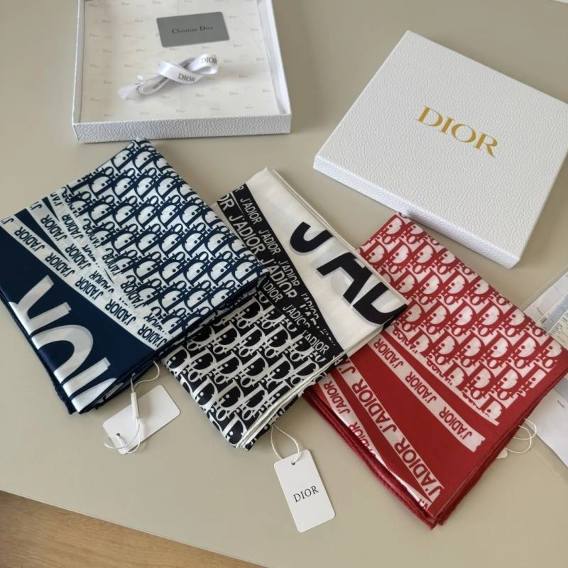 Thermal Christian Dior Scarf 270702