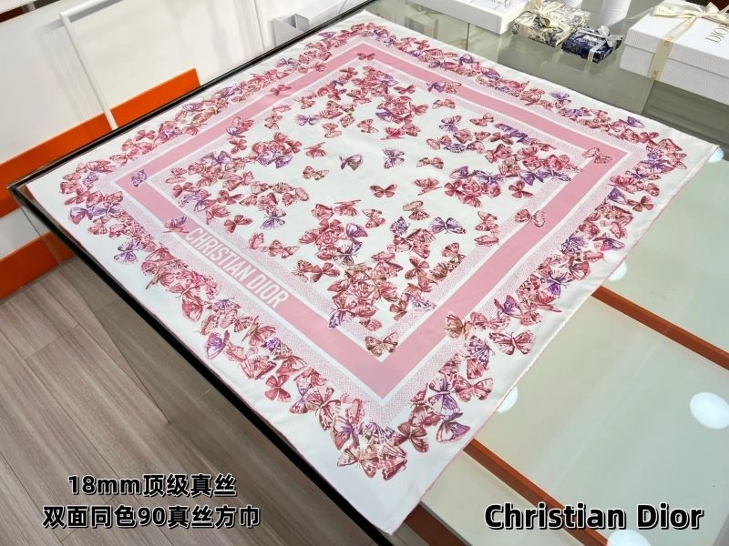 RelaxedFit Christian Dior Scarf 271153