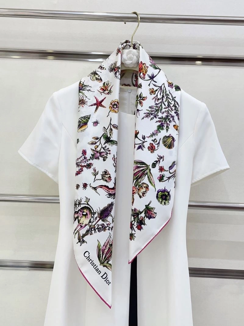 Packable Christian Dior Scarf 271124