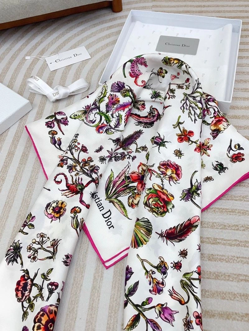 Packable Christian Dior Scarf 271124