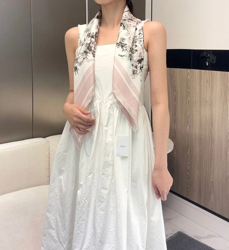TimelessDesign Christian Dior Scarf 271116