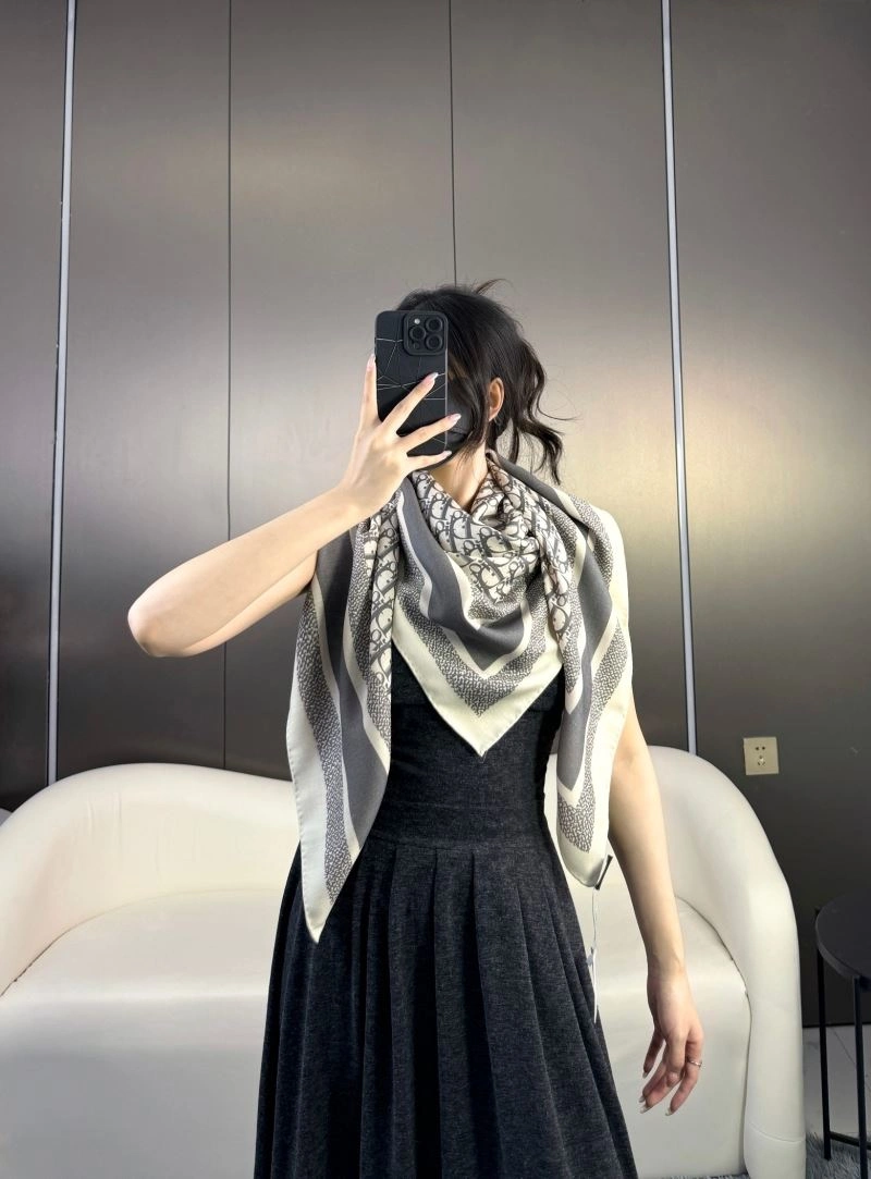 Christian Dior Scarf Trendsetting 271879