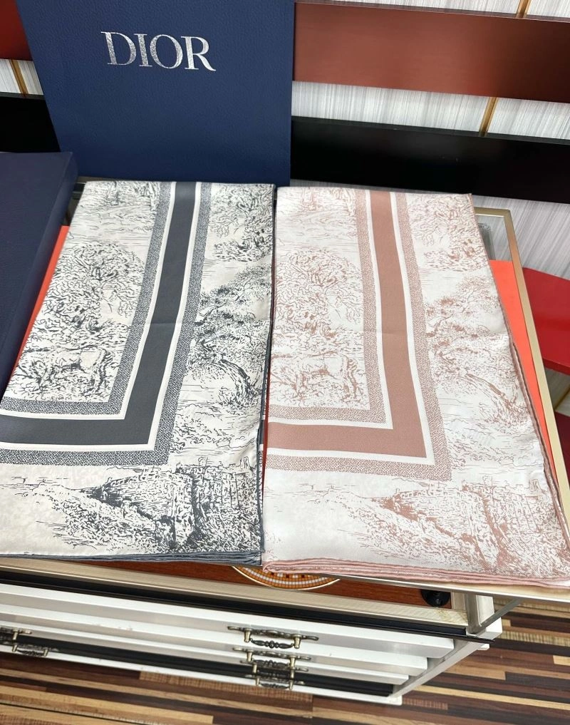 Breathable Christian Dior Scarf 271871