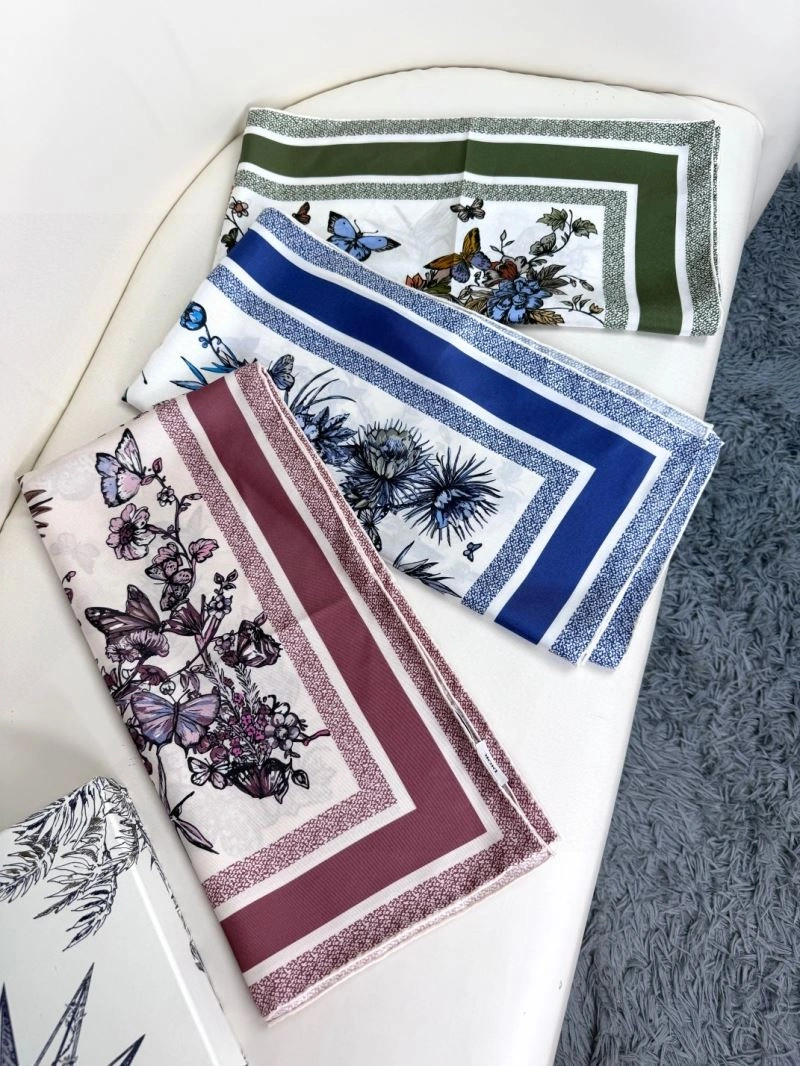 Flexible Christian Dior Scarf 271836