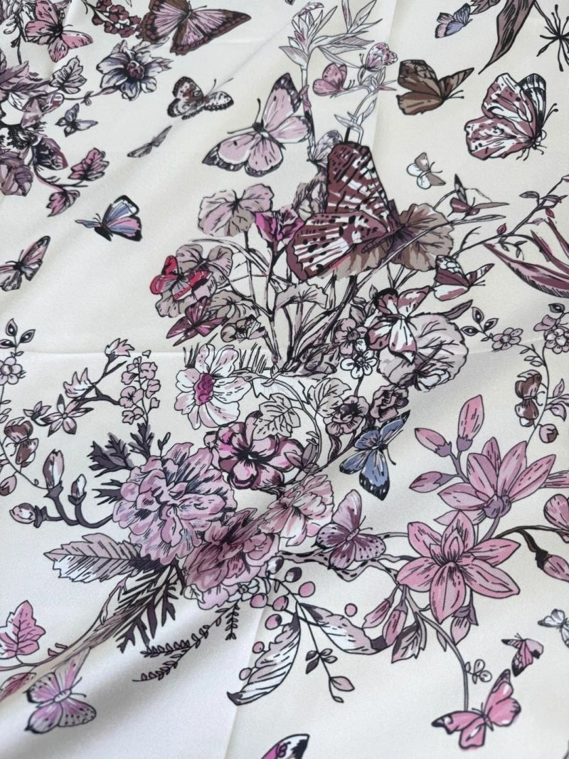 Flexible Christian Dior Scarf 271836