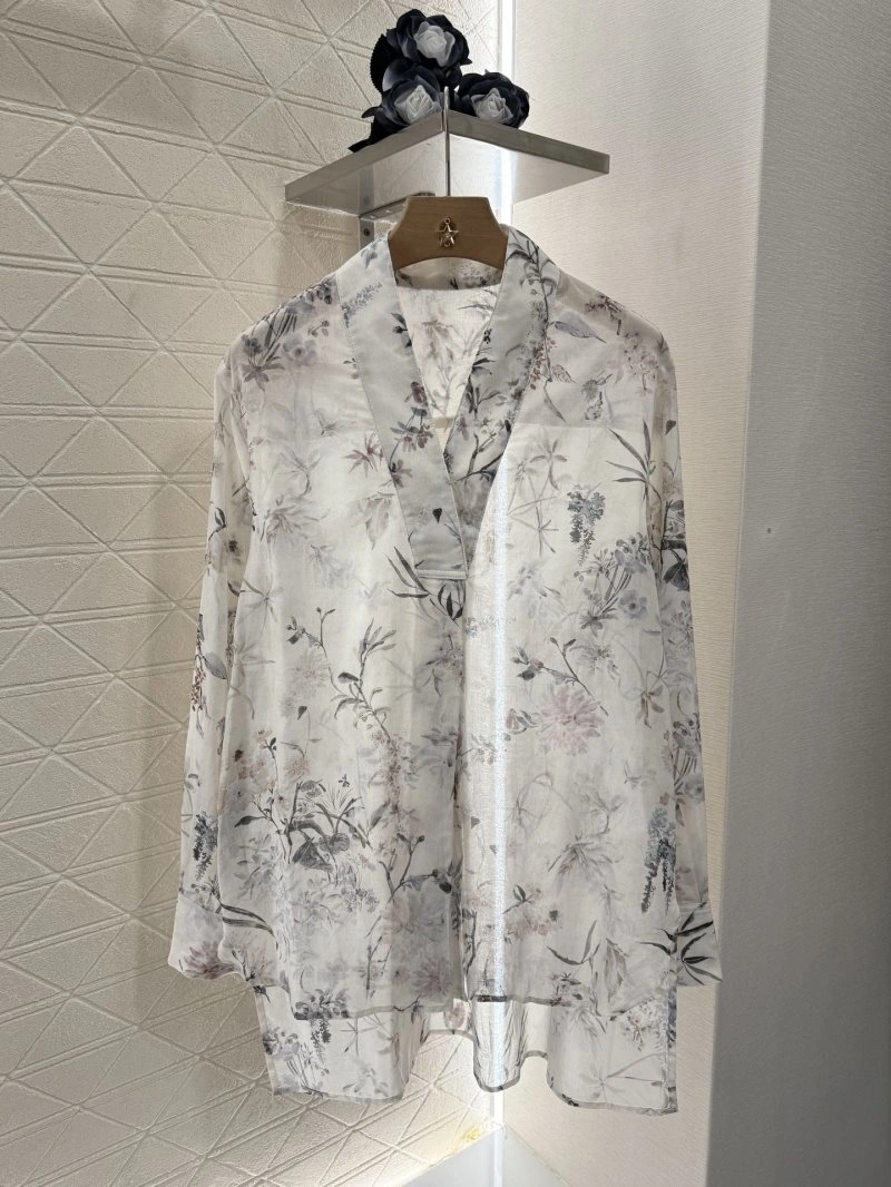 Minimalist Christian Dior Shirts 112871