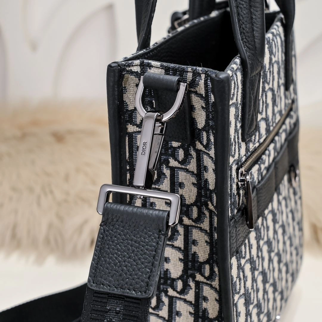 Christian Dior Shopping Bags Trendsetting 91187