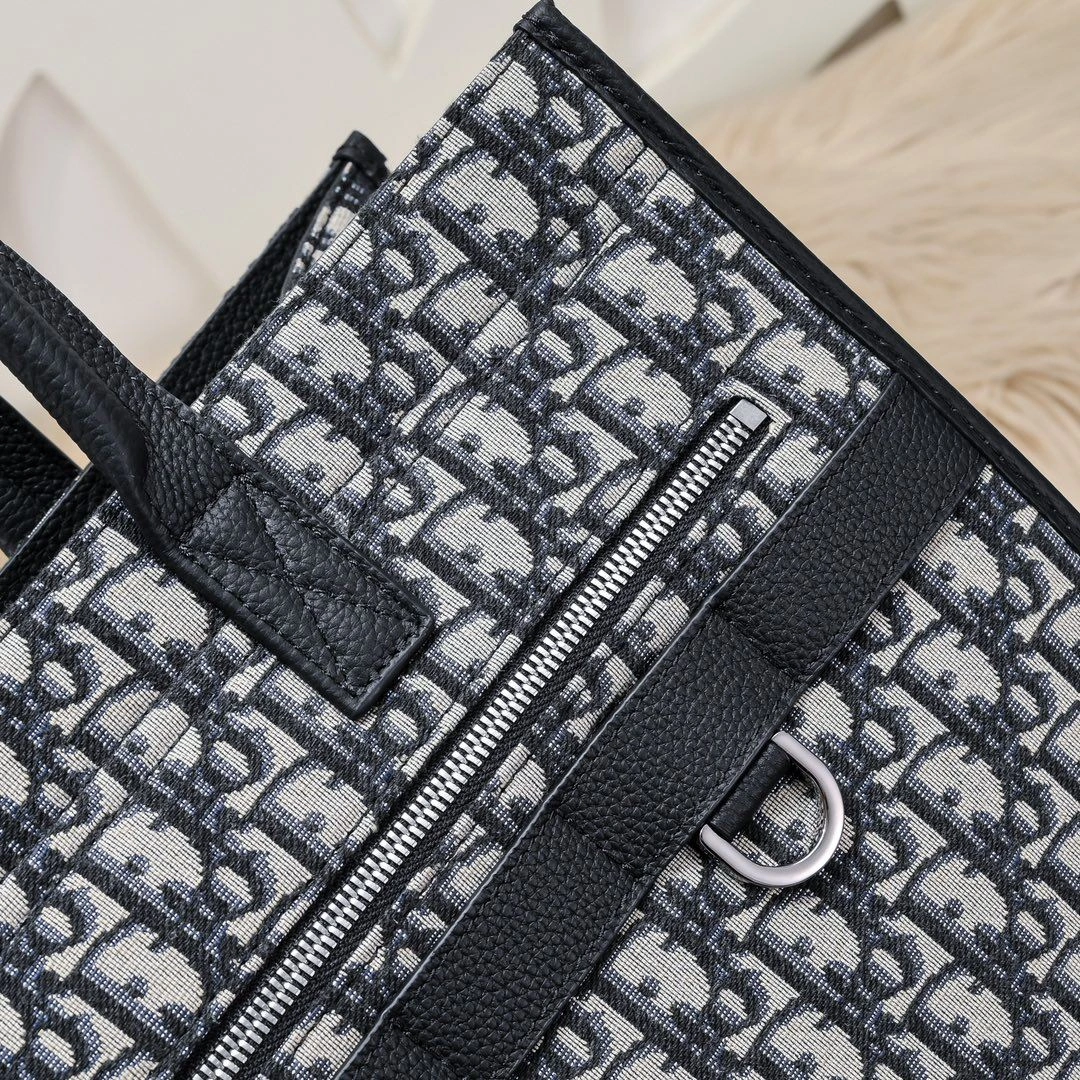 HighQuality Christian Dior Shopping Bags 91252