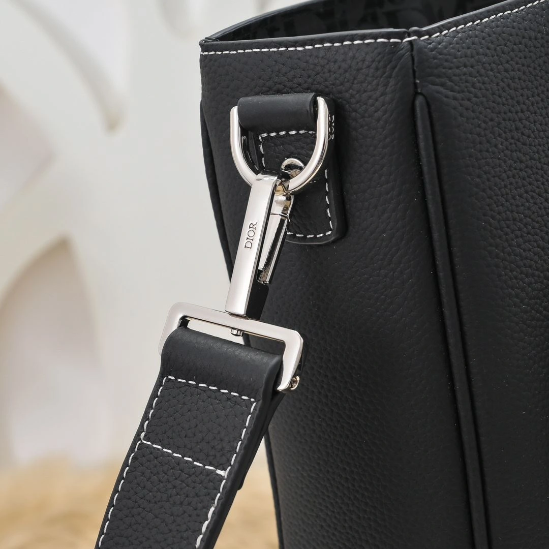 Practical Christian Dior Shopping Bags 91202