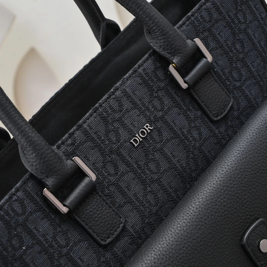 Christian Dior Shopping Bags EyeCatching 91175