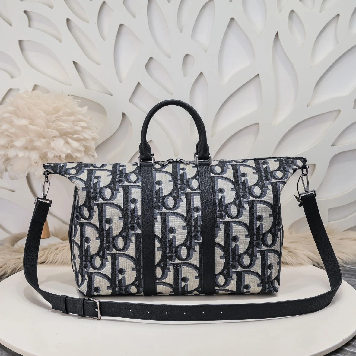 Christian Dior Shopping Bags Functional 91171