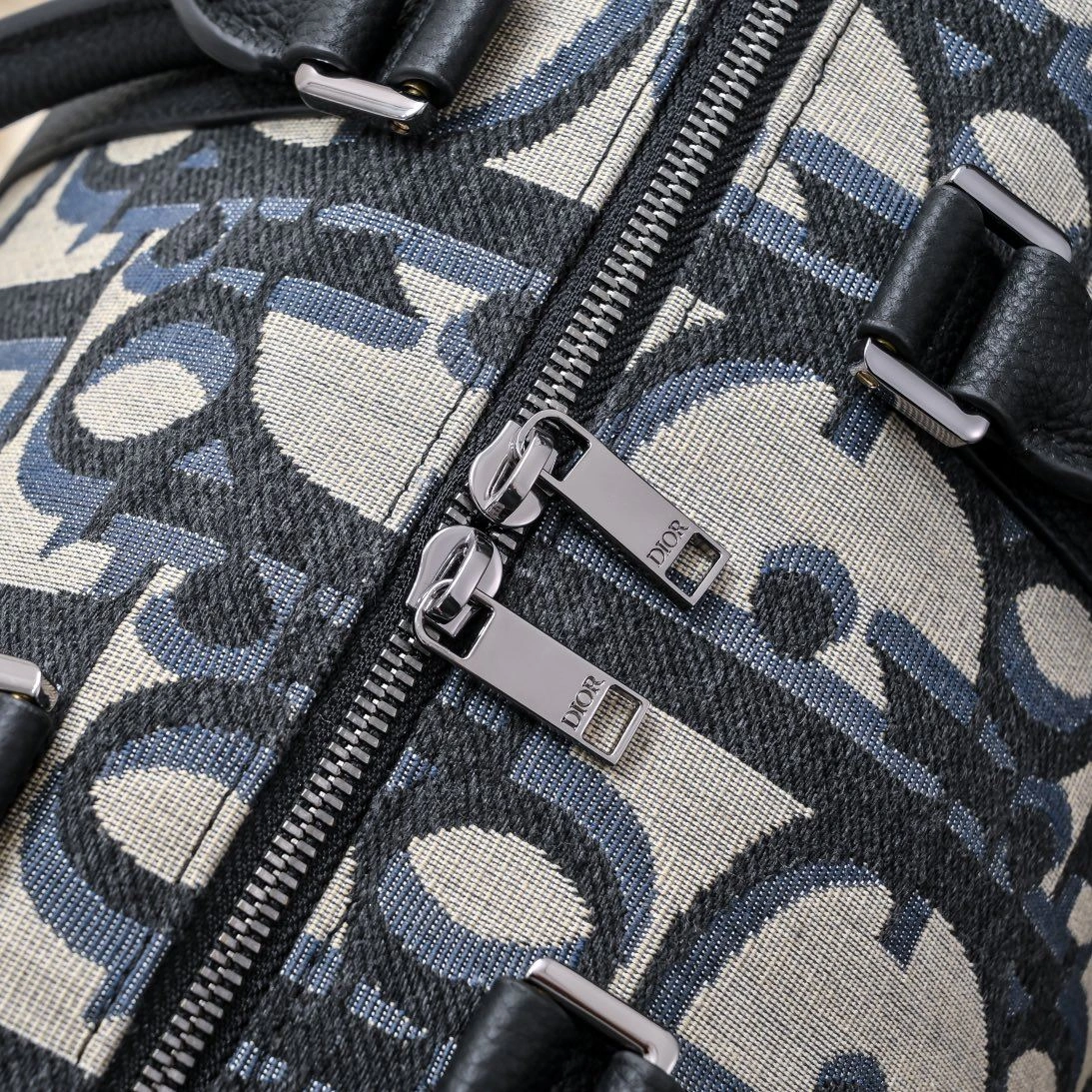 Christian Dior Shopping Bags Functional 91171
