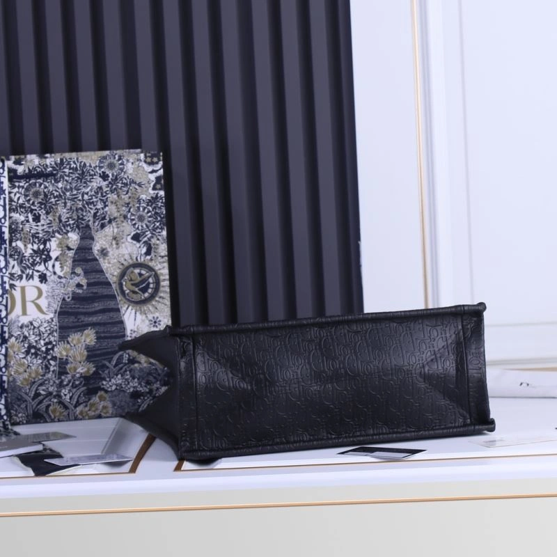 Compact Christian Dior Shopping Bags 87720