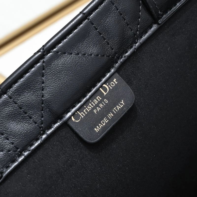 Sustainable Christian Dior Shopping Bags 87726