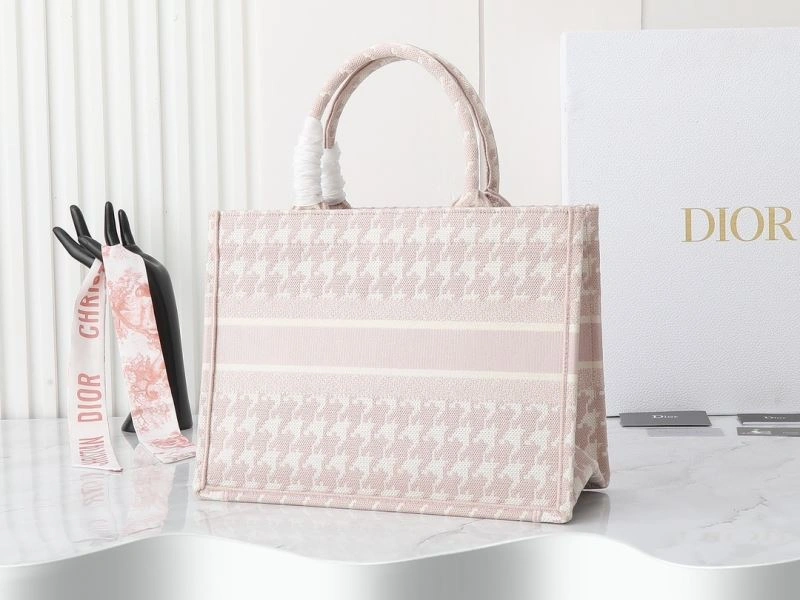 Christian Dior Shopping Bags UrbanChic 87719