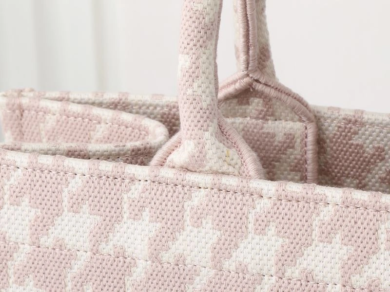 Christian Dior Shopping Bags UrbanChic 87719