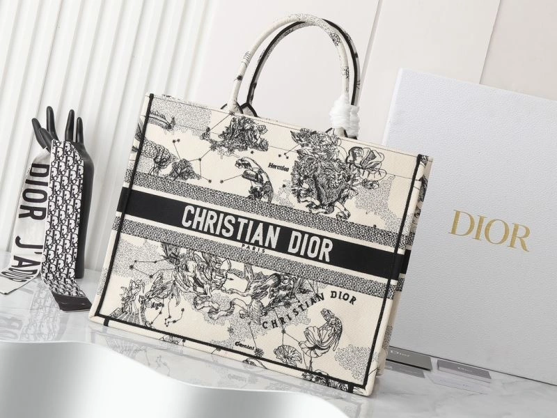 Seasonal Christian Dior Shopping Bags 87707