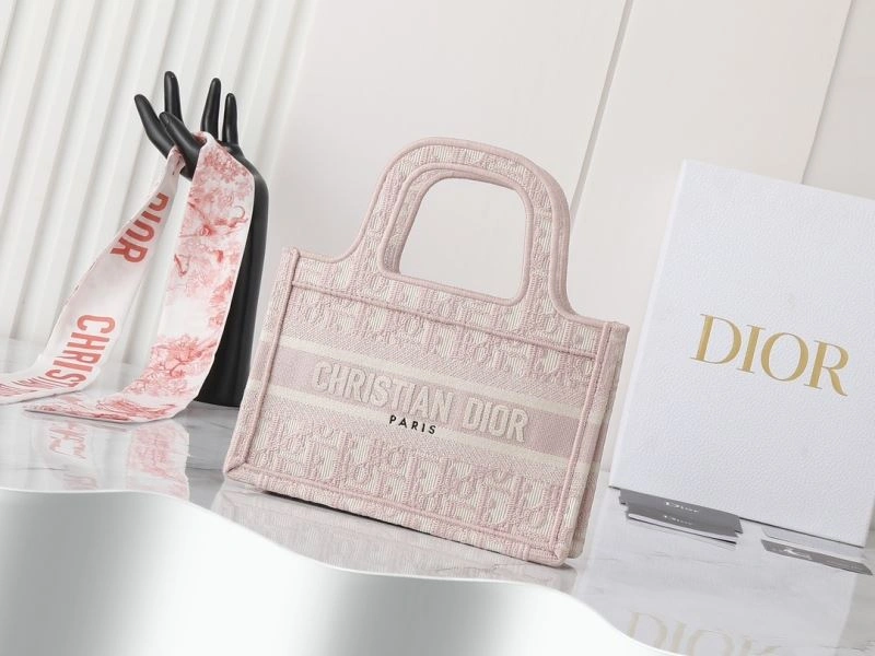 Christian Dior Shopping Bags Fashionable 87704