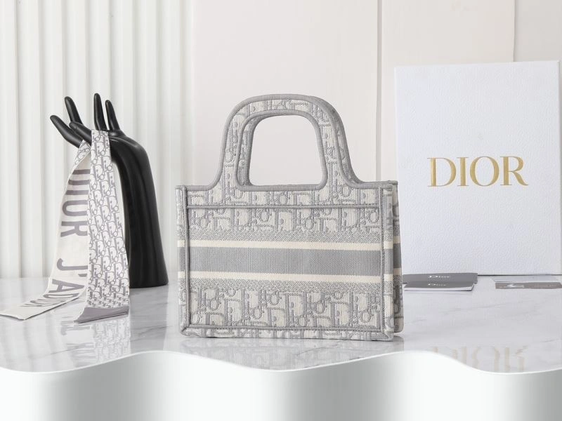 Christian Dior Shopping Bags QuickDry 87699