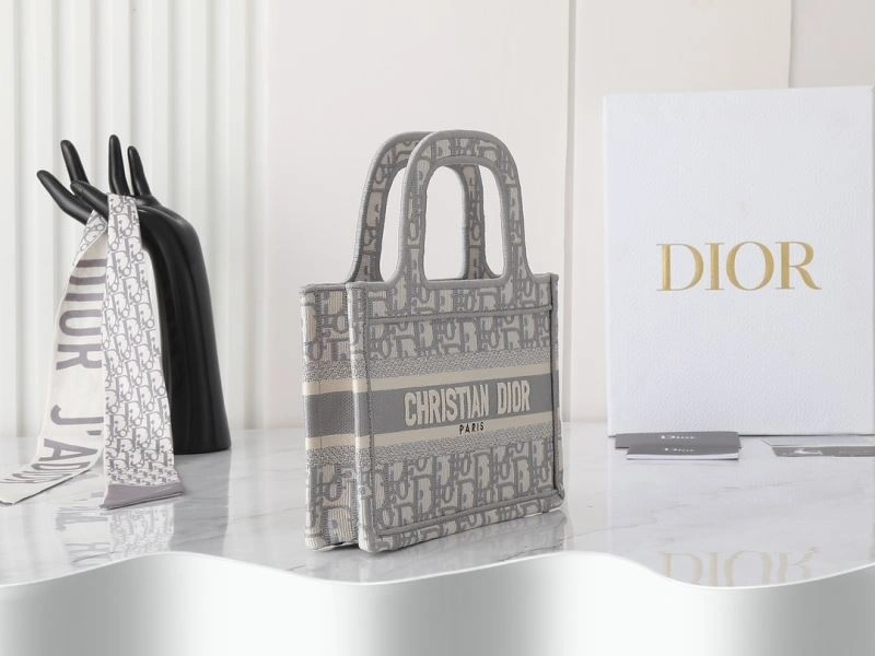 Christian Dior Shopping Bags QuickDry 87699