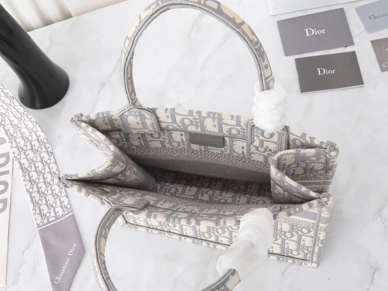 Christian Dior Shopping Bags Elegant 87700
