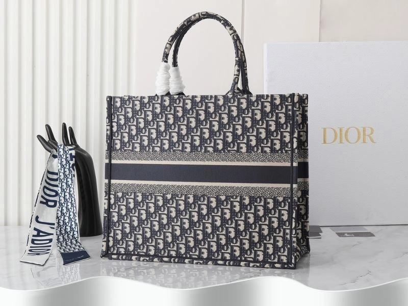 Bright Christian Dior Shopping Bags 78865