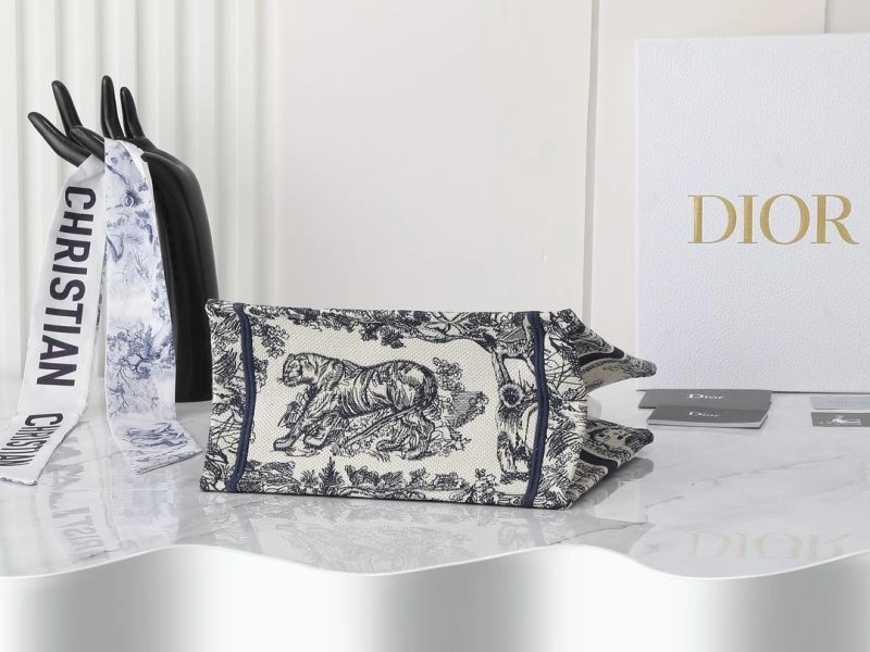 Versatile Christian Dior Shopping Bags 78984