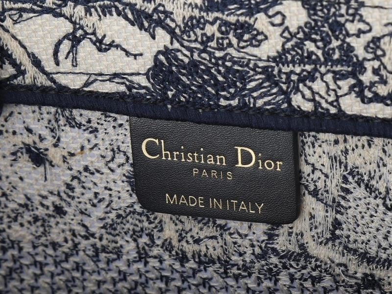 Versatile Christian Dior Shopping Bags 78984