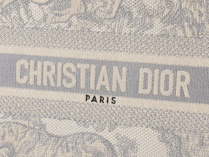 Christian Dior Shopping Bags ModernLook 87680