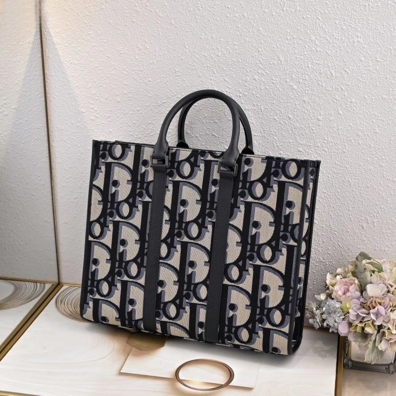 Sophisticated Christian Dior Shopping Bags 87688