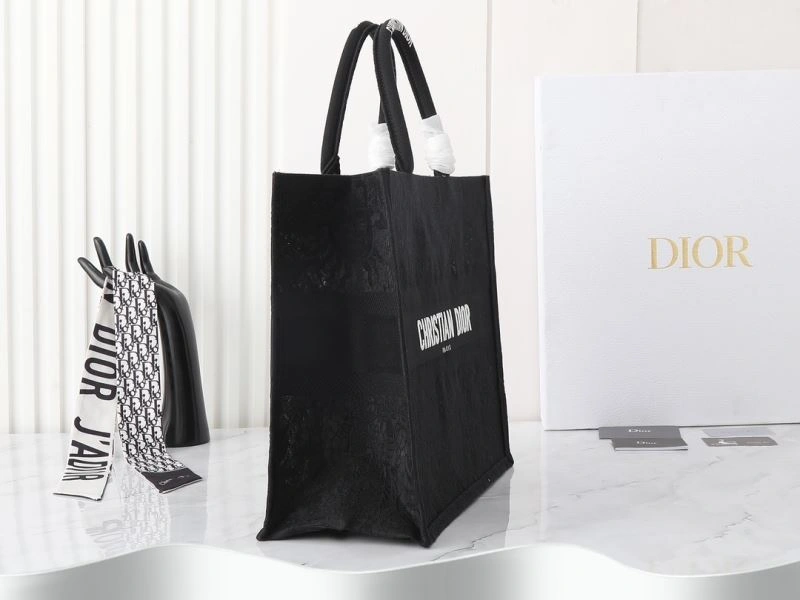Cozy Christian Dior Shopping Bags 87679