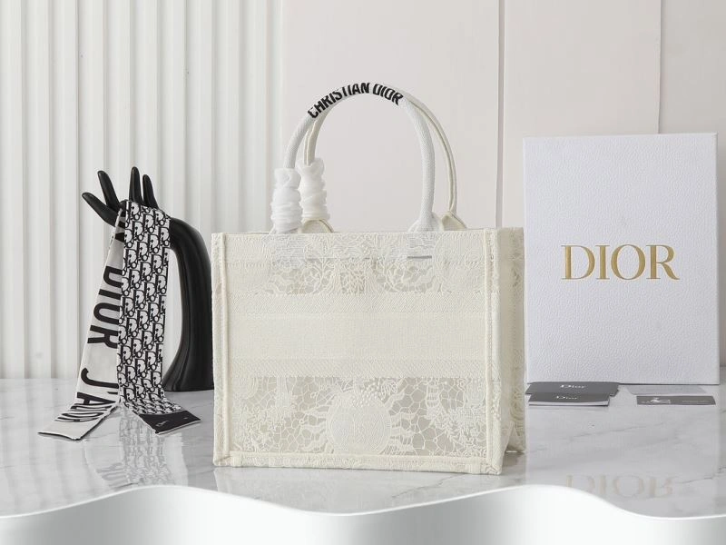 Christian Dior Shopping Bags Refined 87681
