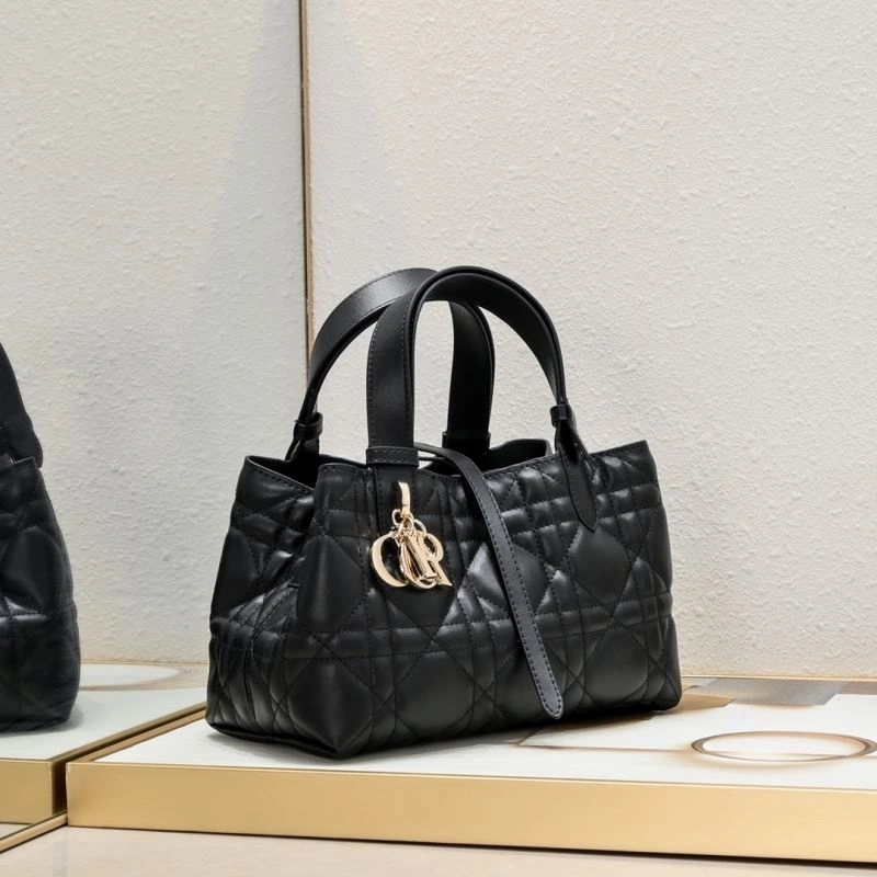 Christian Dior Shopping Bags Compact 87654
