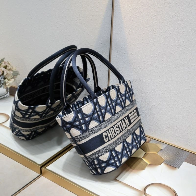 Lightweight Christian Dior Shopping Bags 87657