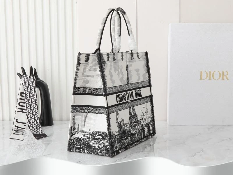 HighQuality Christian Dior Shopping Bags 87658