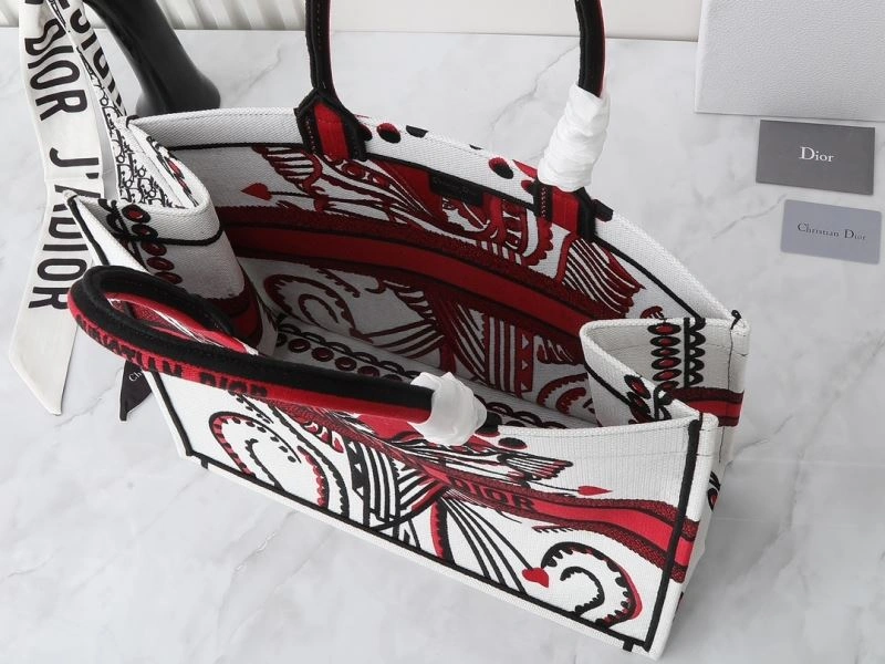 Christian Dior Shopping Bags ModernLook 87701