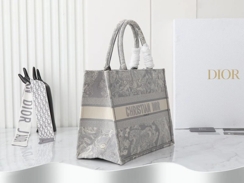 Christian Dior Shopping Bags MoistureWicking 87647