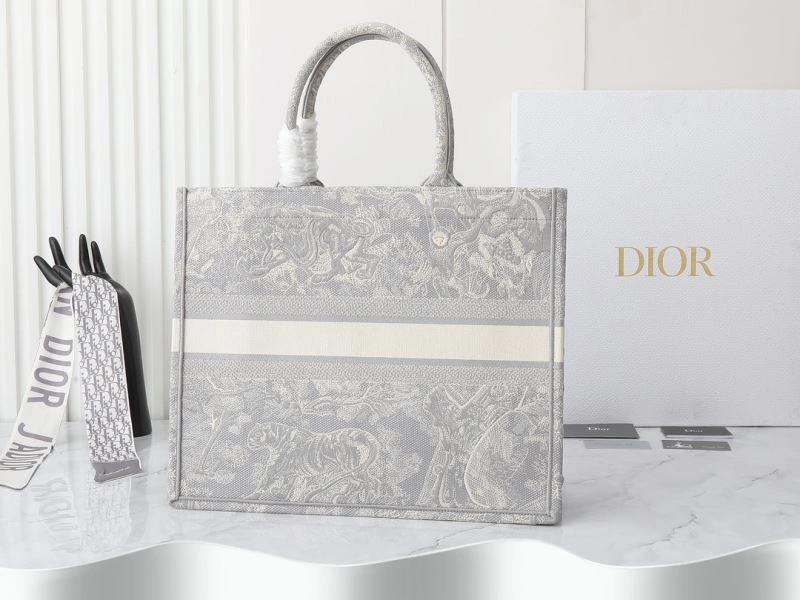 Bright Christian Dior Shopping Bags 87650