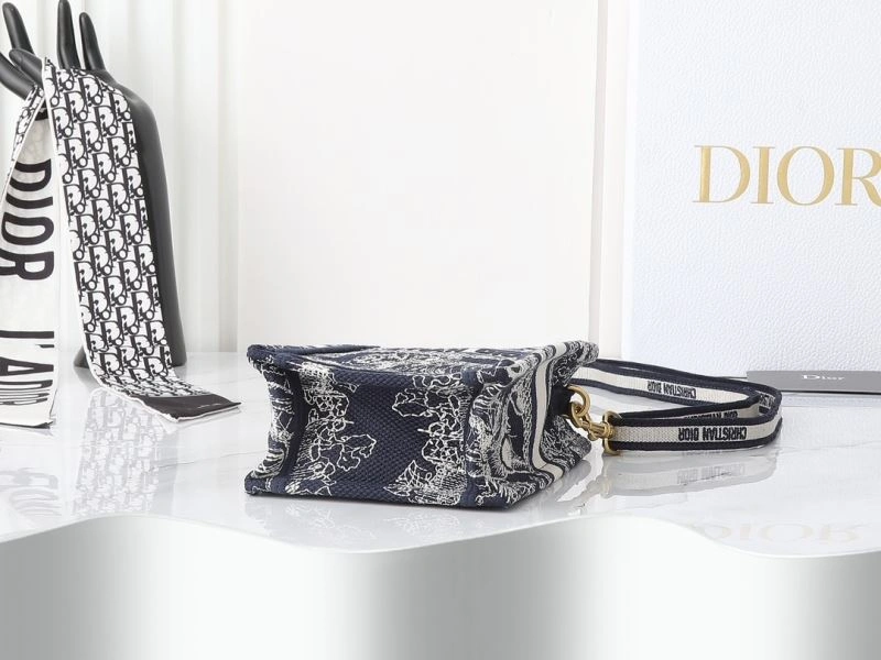 Christian Dior Shopping Bags Durable 87651
