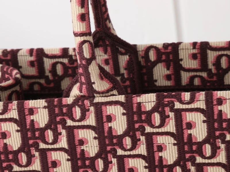 Christian Dior Shopping Bags Stretchable 87709