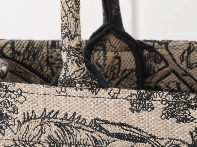 Christian Dior Shopping Bags Stretchable 87638