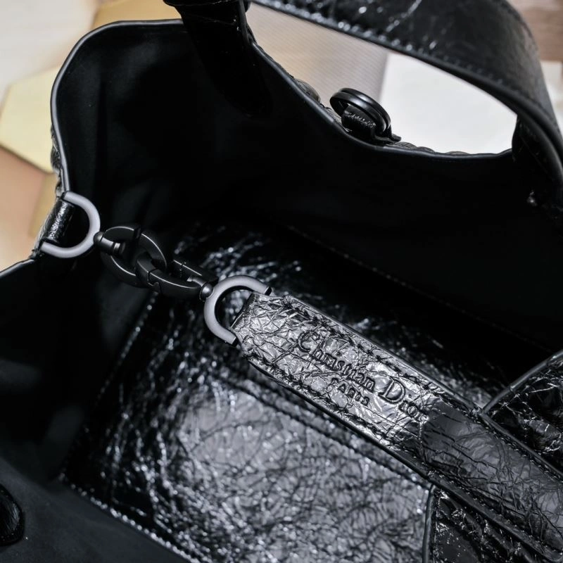 Sleek Christian Dior Shopping Bags 87629