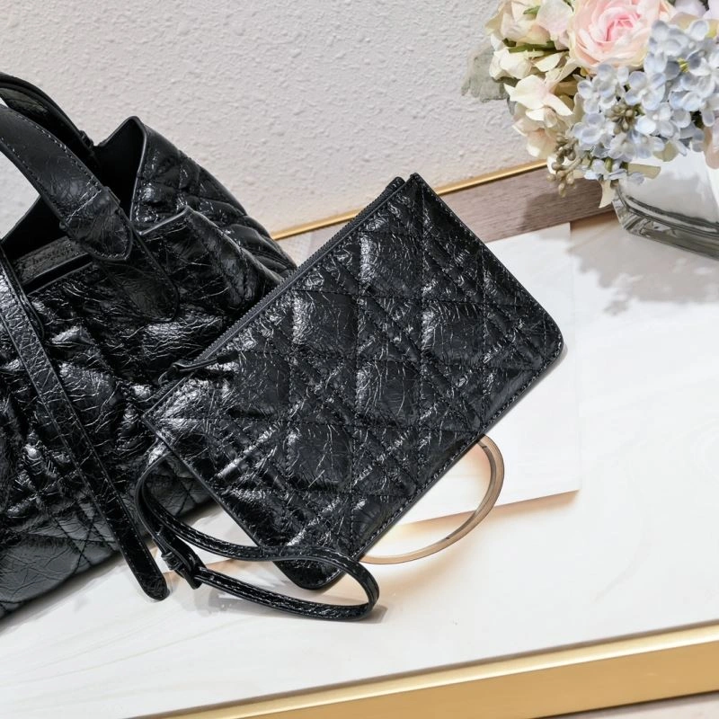 Sleek Christian Dior Shopping Bags 87629