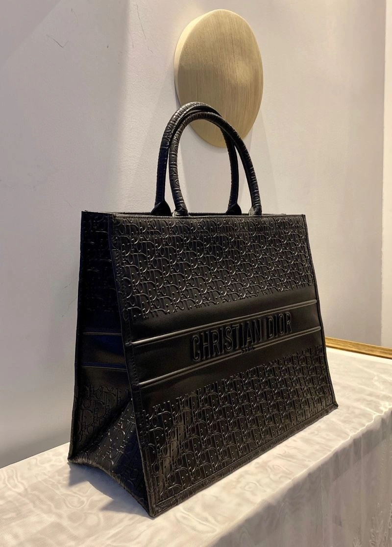 Christian Dior Shopping Bags Contemporary 76267