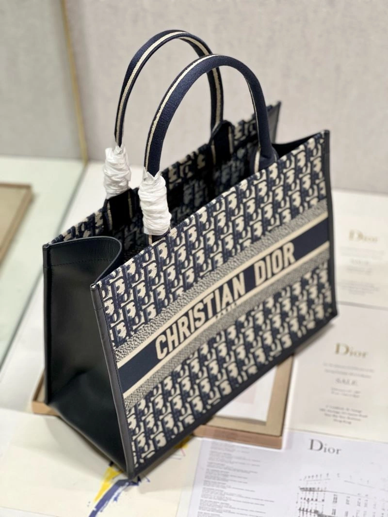 Sustainable Christian Dior Shopping Bags 76245