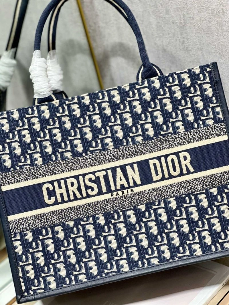 Sustainable Christian Dior Shopping Bags 76245