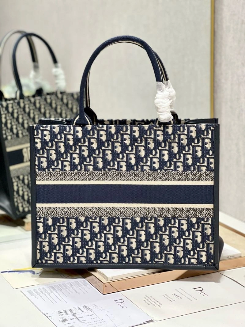 Sustainable Christian Dior Shopping Bags 76245