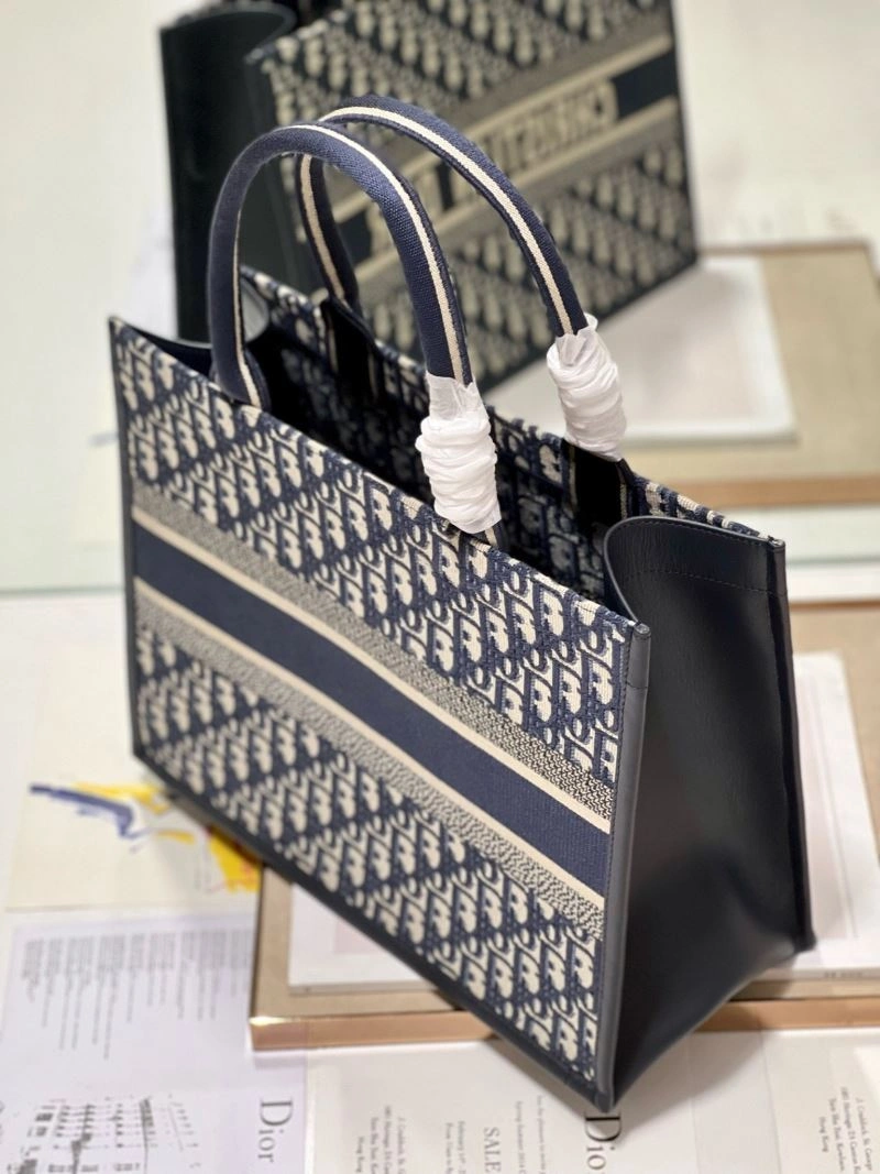 Sustainable Christian Dior Shopping Bags 76245