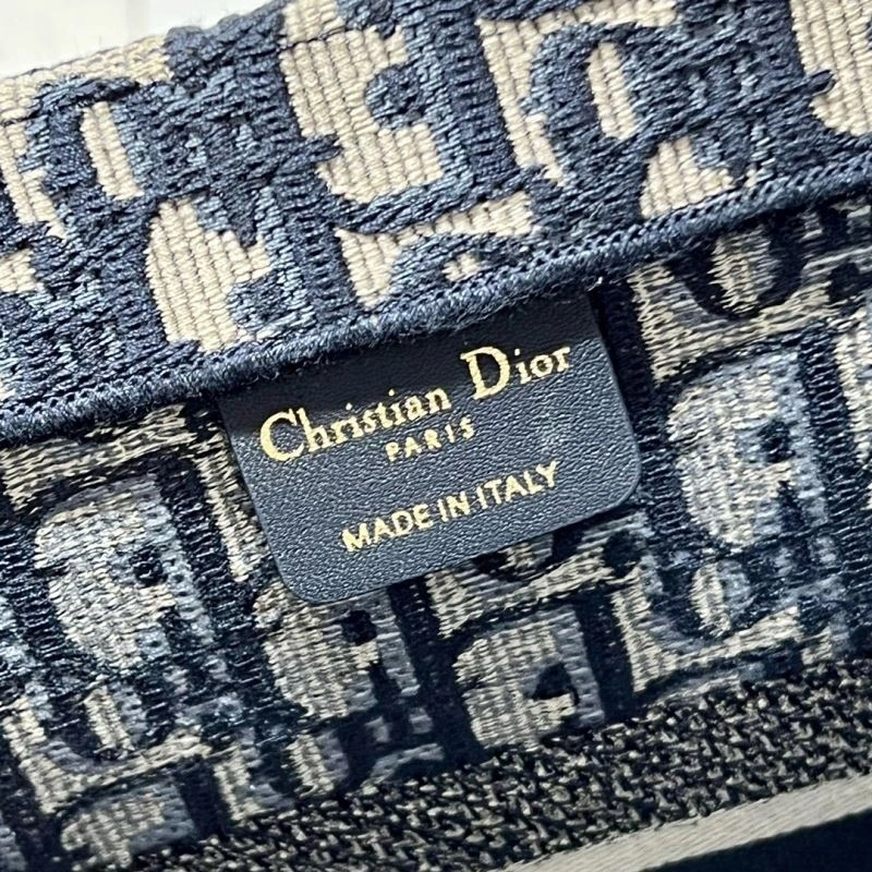 Sustainable Christian Dior Shopping Bags 76245