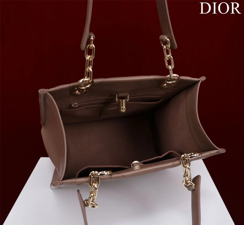 Christian Dior Shopping Bags Resilient 76248